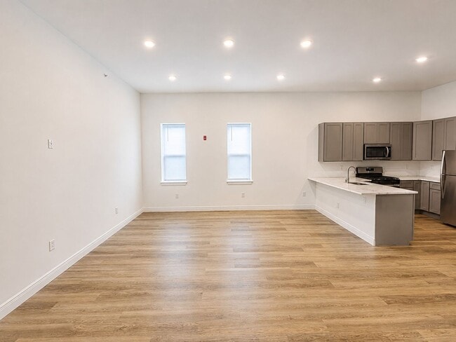 Photo - 322 Vine Street Apartment