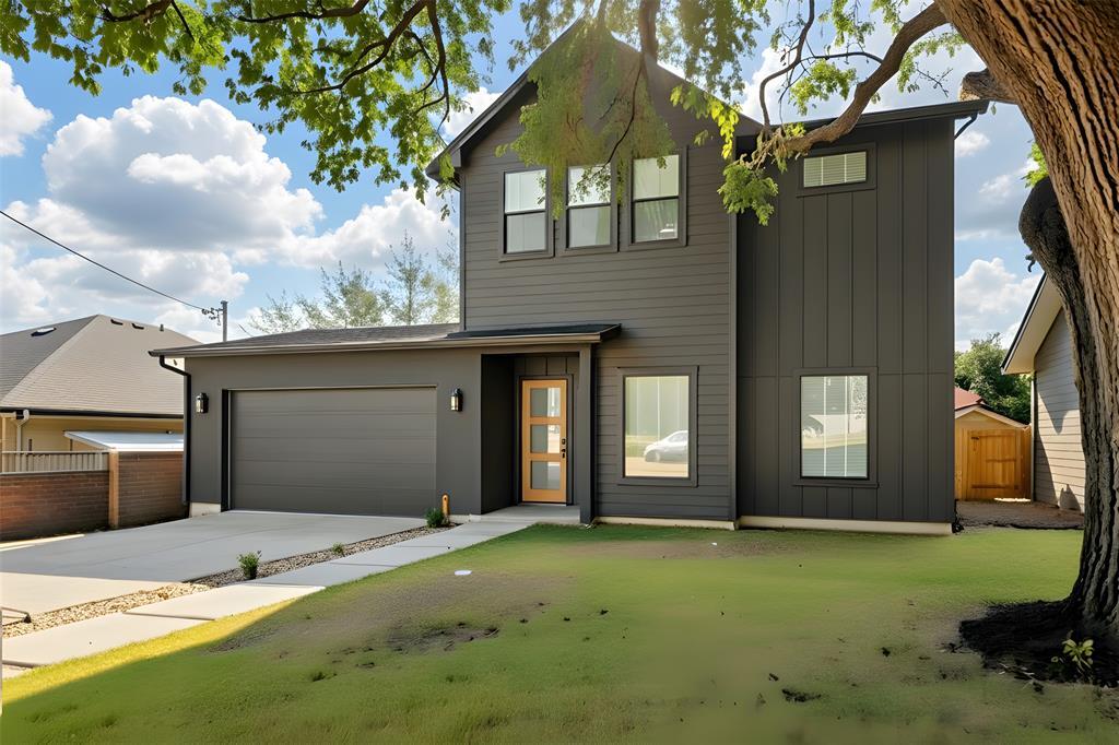 Foto principal - 18205 Fair Ln