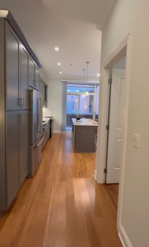 Foto del edificio - 1052 W Monroe St
