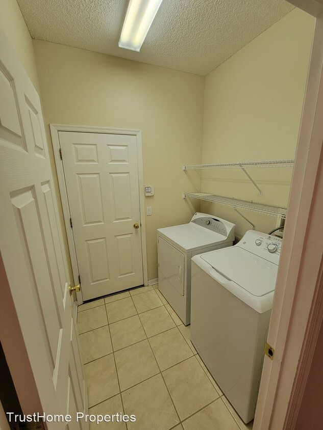 Primary Photo - 4 br, 2 bath House - 9951 Indigo Bay Circle