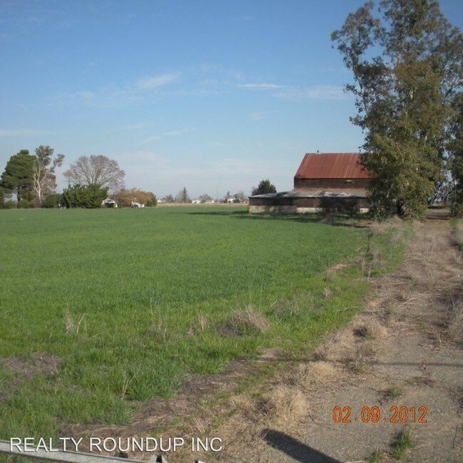 Building Photo - 3480 Point Pleasant Rd
