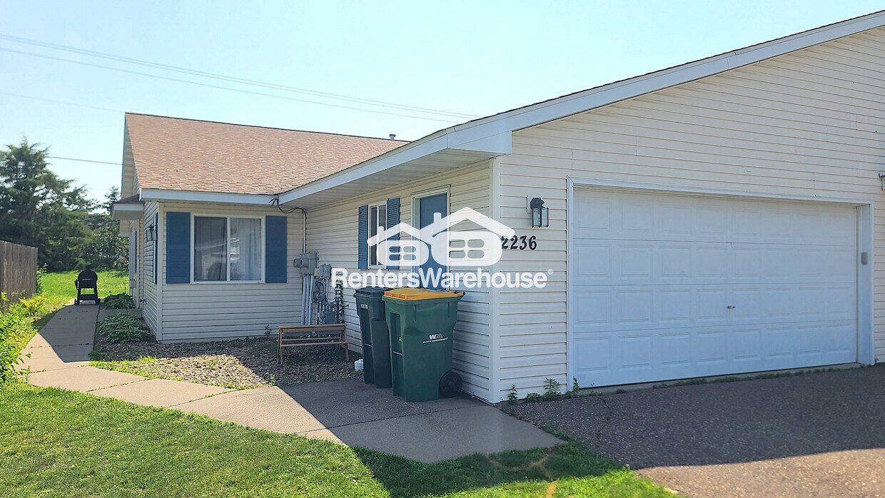 Primary Photo - 2236 Sacia Ln