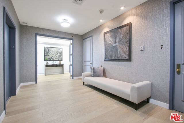 Building Photo - 10601 Wilshire Blvd
