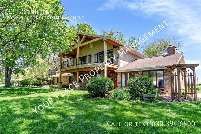 Building Photo - Private, Wooded, 3BED, 3BATH PARADISE in Y...