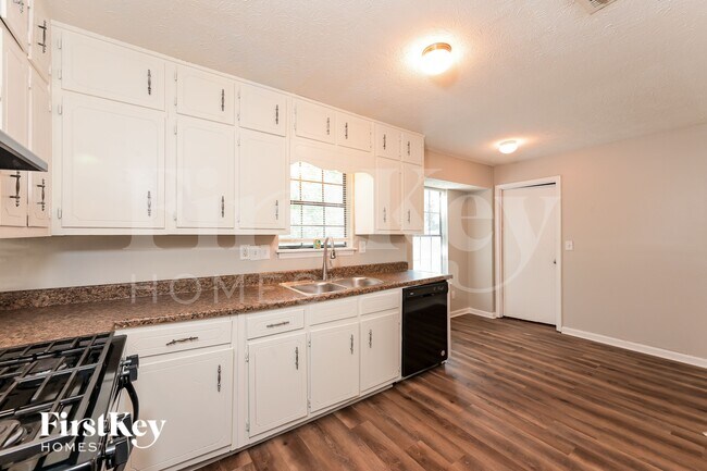 Building Photo - 3345 Newcastle Way