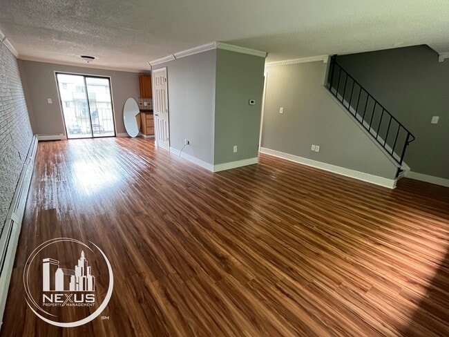 Building Photo - 831 Blackstone Vlg