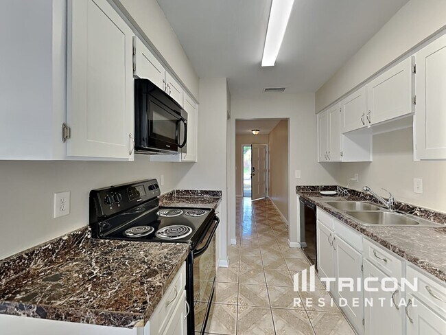 Foto del edificio - 8234 Vassar Cir