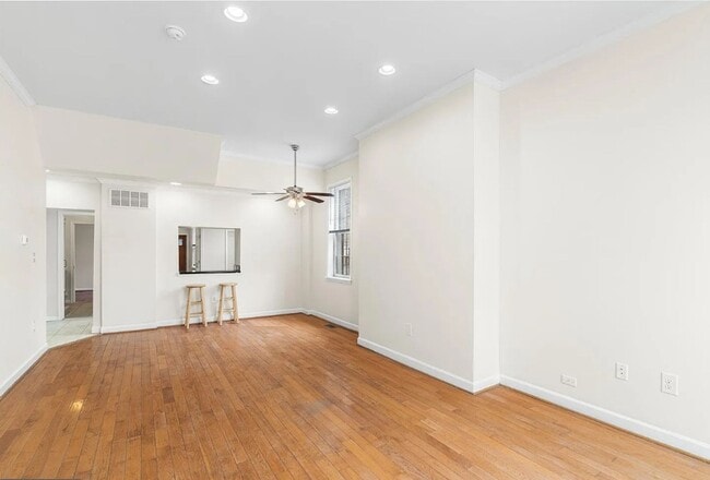 Building Photo - 1401 Druid Hill Ave