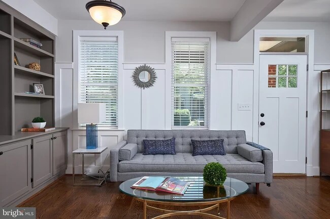 Foto del edificio - 1822 Burke St SE