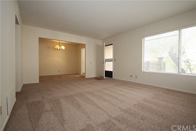 Building Photo - 130 Clearbrook