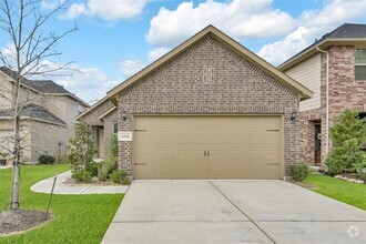 Building Photo - 16442 Rosary Pea Pl