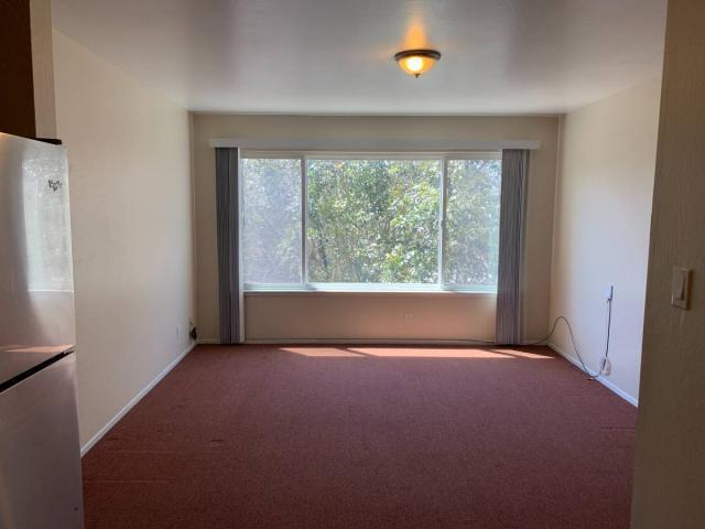 Building Photo - 2 bedroom in San Francisco CA 94118