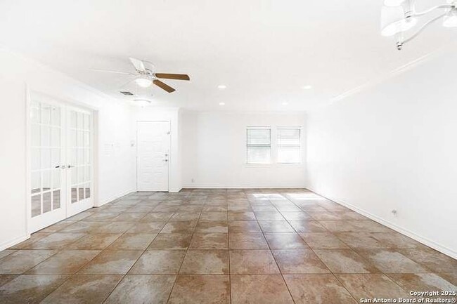 Building Photo - 3410 Green Spring Dr