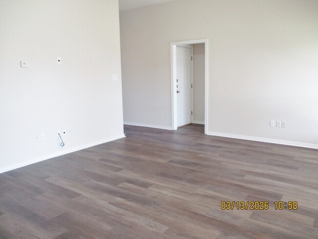 Foto del edificio - 536 Inwood Rd