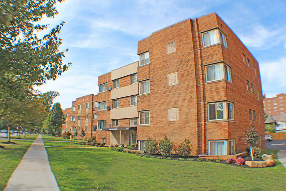 Casa de las Tierras Altas - Highland House & Lakewood Area Apartments