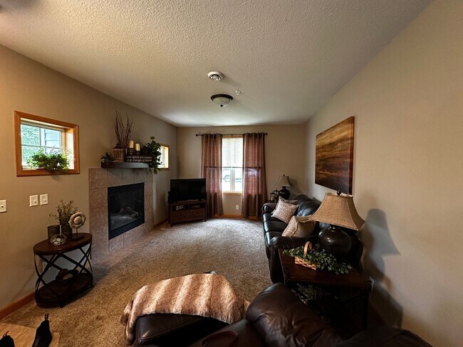Foto del edificio - Spirit Hills town home  3br 2,5 bath   dou...