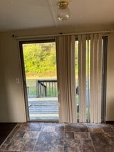 Building Photo - 106 Amanda Dr