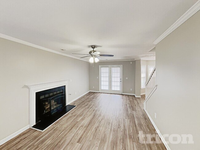 Foto del edificio - 4009 Auburn Hills Dr