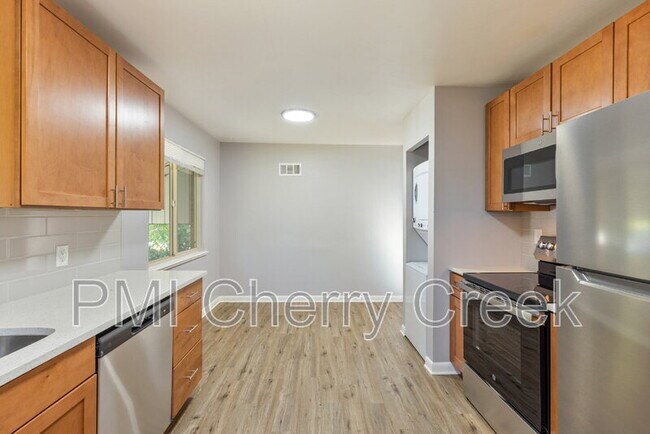 Foto del edificio - 2695 S Logan St