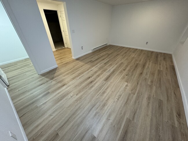 Basement Bedroom - 3160 Eastwood Ct