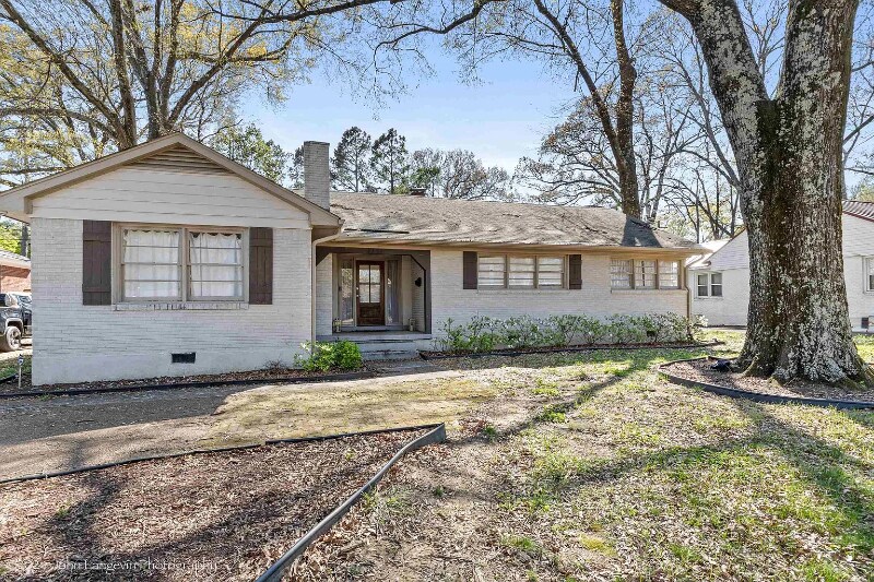 Photo - 3381 Walnut Grove Rd (Memphis, TN)