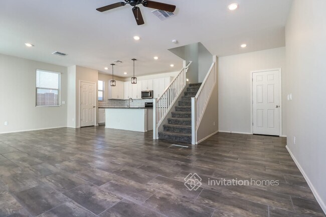 Foto del edificio - 1263 N 162nd Ave