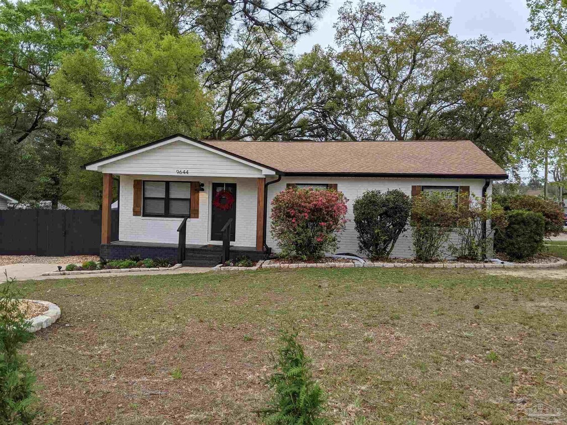 Primary Photo - 9644 Hollowbrook Dr