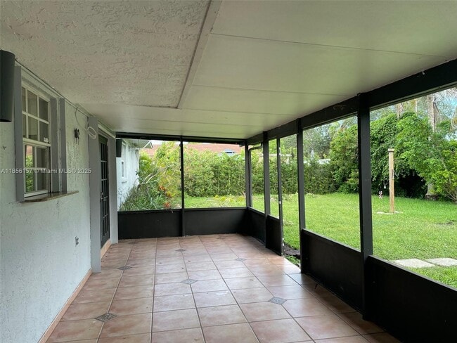 Building Photo - 14330 SW 71st Ln