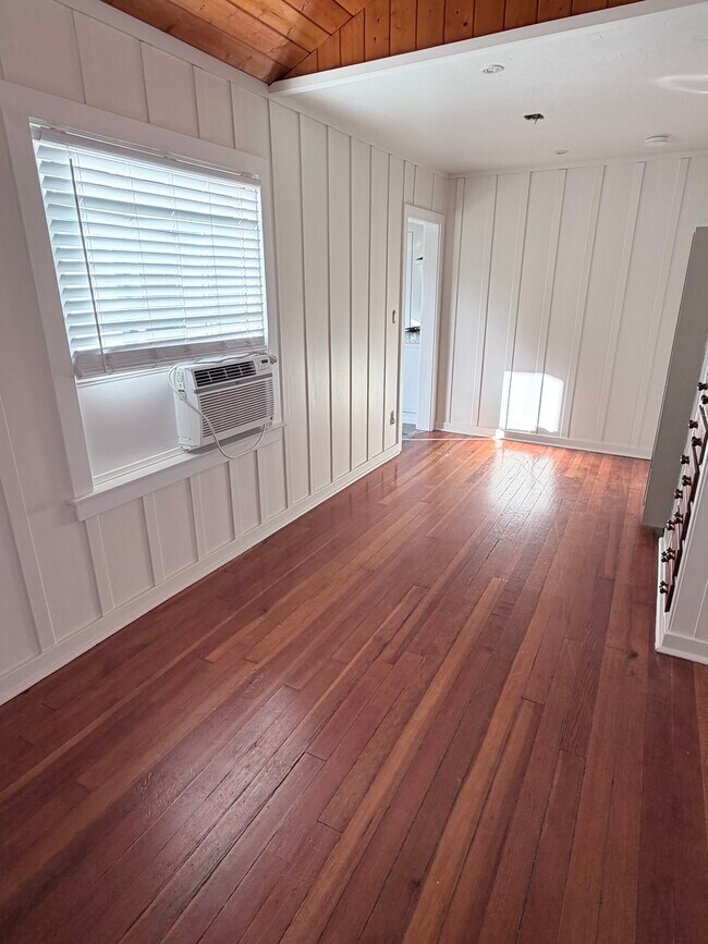 Dining or breakfast nook - 5035 Mansfield