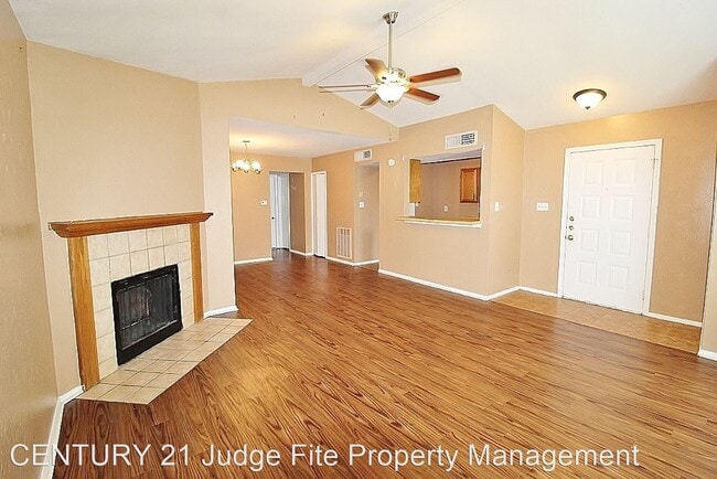 Building Photo - 2 br, 1 bath House - 431 Dollins Street