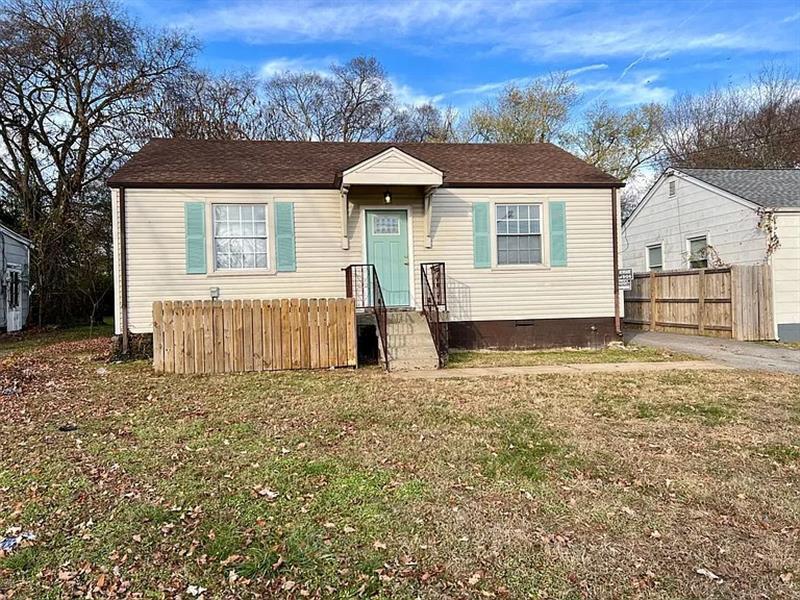 903 Crockett House Rental in Nashville, TN