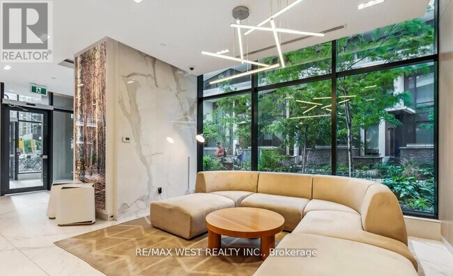 Building Photo - 30 Ordnance St