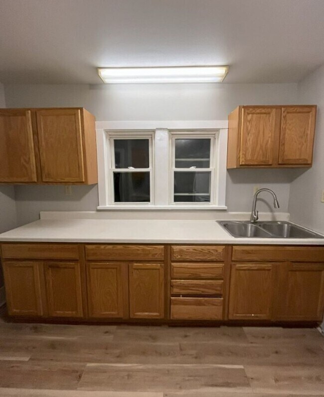 Foto del edificio - Charming 3-Bed, 1-Bath Single-Family Home ...
