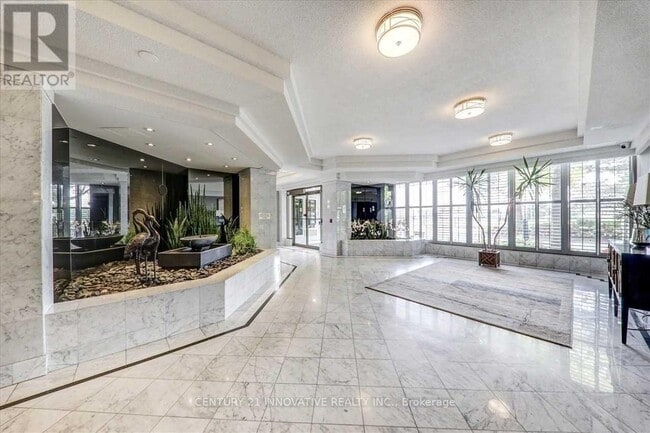 Building Photo - 1-2071 Greystone Walk Dr