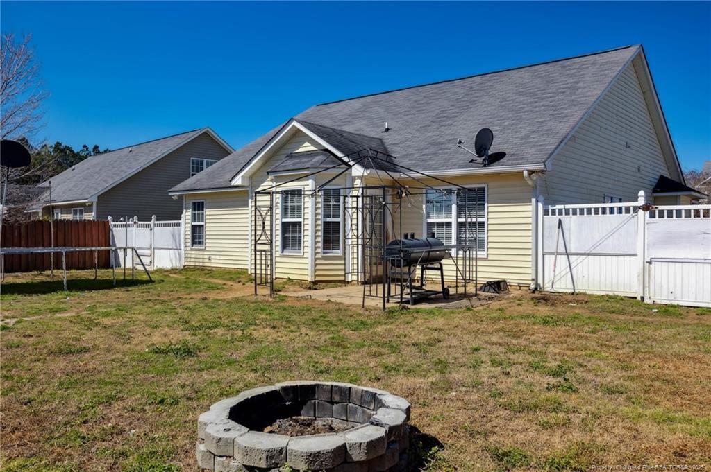 Building Photo - 265 Huntington Dr