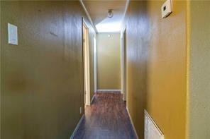 Building Photo - 2465 Kemp St