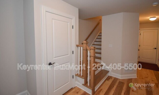 Building Photo - 320 Schadle Rd