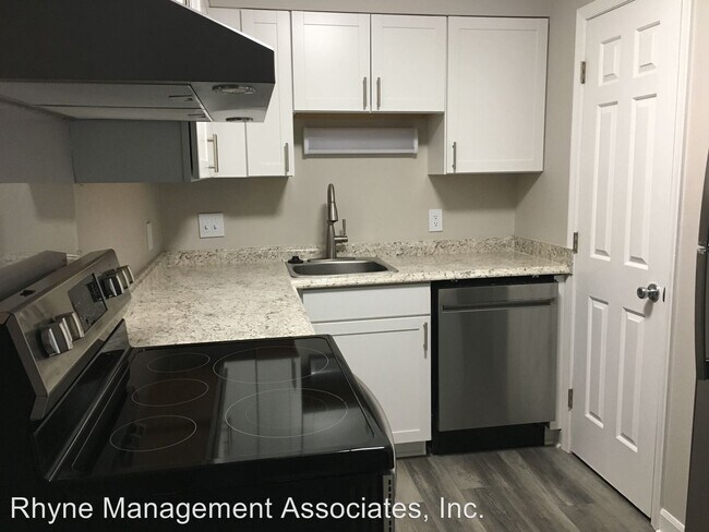 Building Photo - 2602 Masonboro Ct