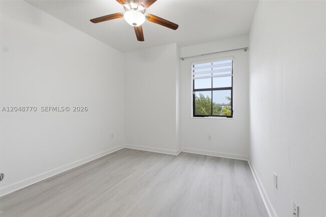 Foto del edificio - 8820 NW 103rd Ave