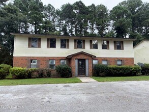 Building Photo - 2510 Commerce Rd