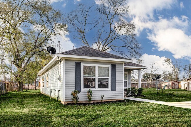 Foto del edificio - 4918 Carmen St