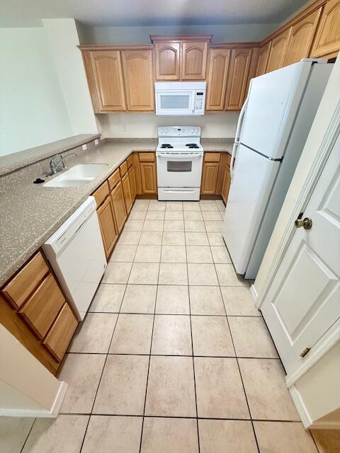 Foto principal - 223 Johnson Ct