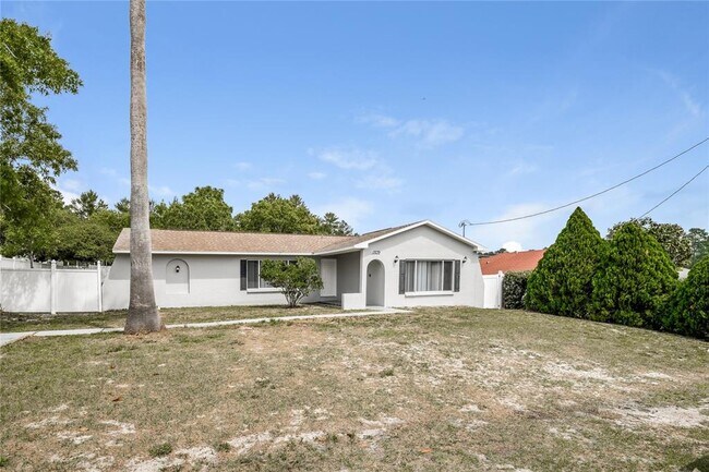 Building Photo - 13239 Asbury St