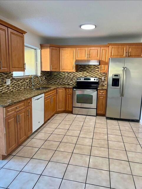 Building Photo - 5372 Bosque Ln