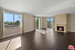 Foto del edificio - 152 S Oakhurst Dr