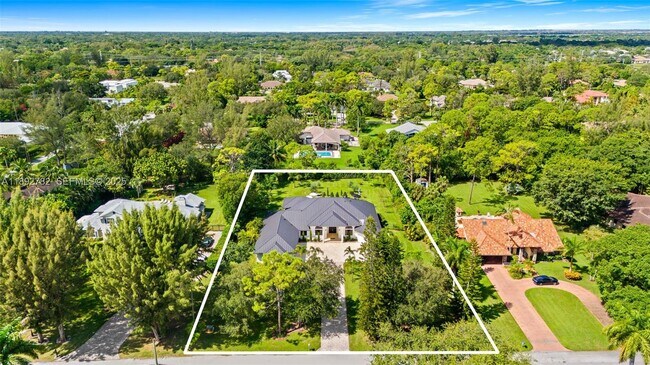 Foto del edificio - 6775 NW 65th Terrace