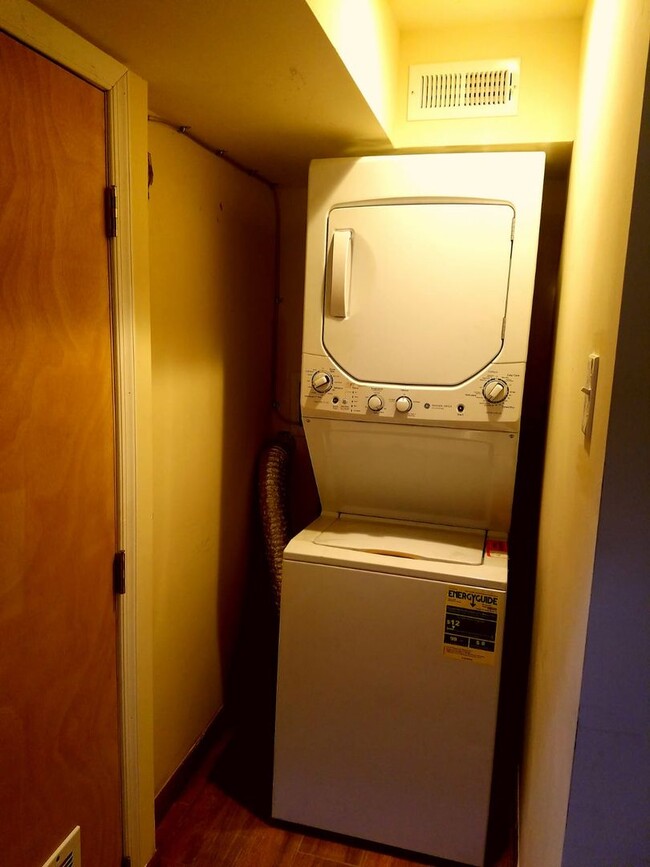 Photo - 1934 Cecil B. Moore Ave Apartment