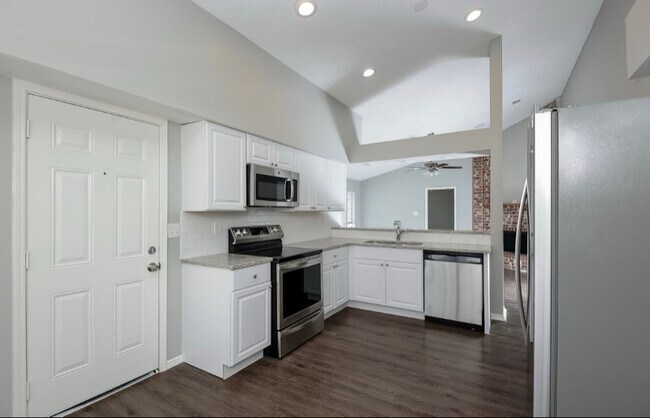 Foto del edificio - 3707 Seville Ln