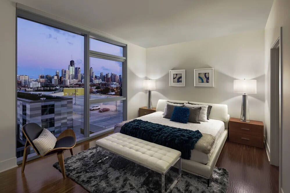 Foto principal - 1410 N Burling St