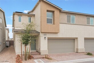 Building Photo - 5672 Sapphire Shine Ave
